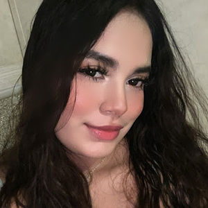 Meet your Posher, Marcela